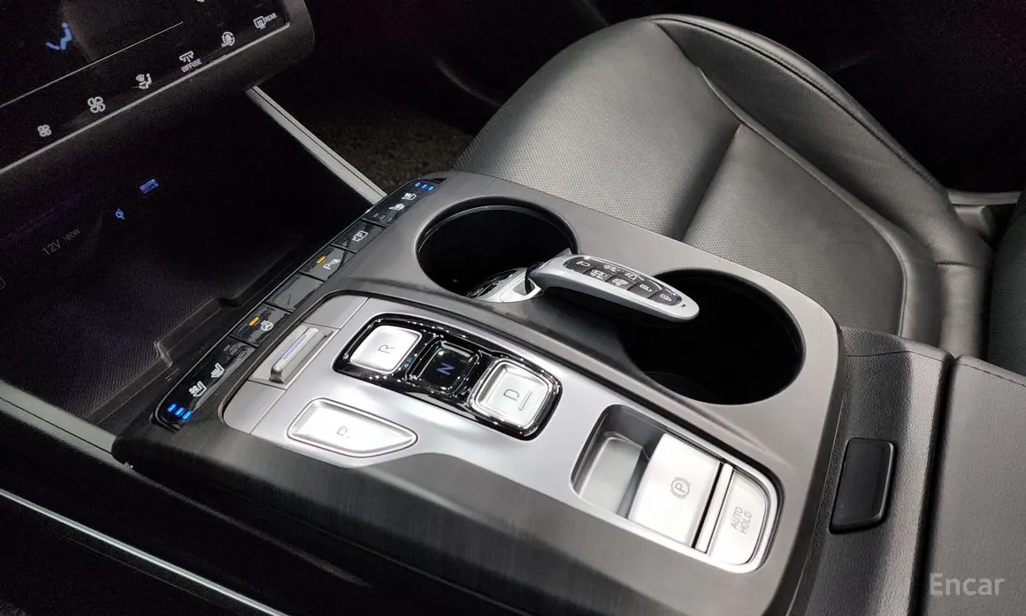 Фото 9 - Hyundai Tucson