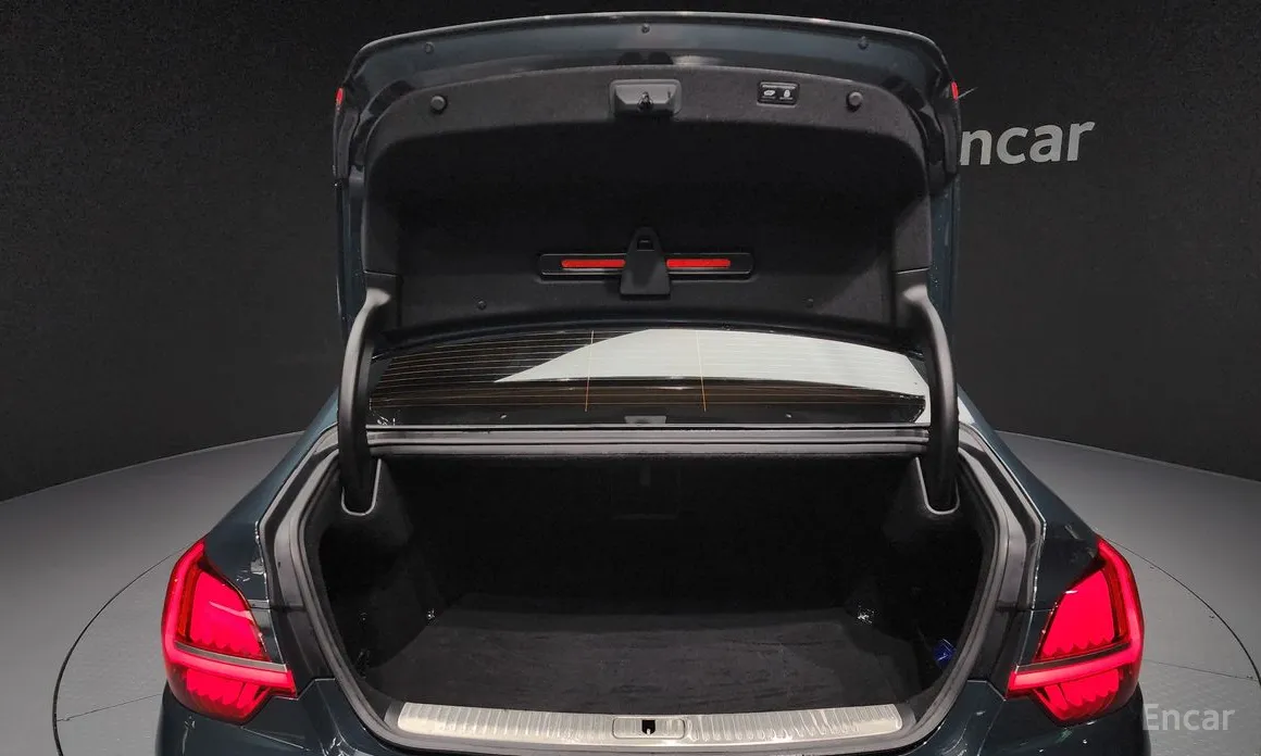 Фото 20 - Kia K9