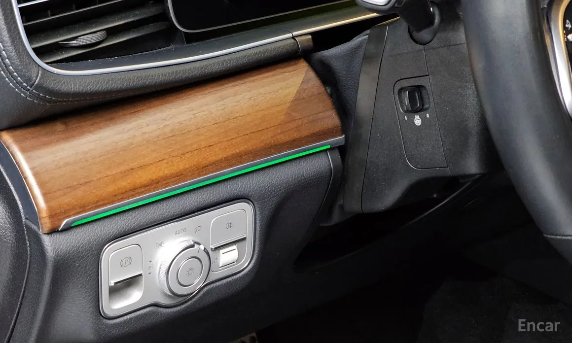 Фото 14 - Mercedes-Benz GLE-Class