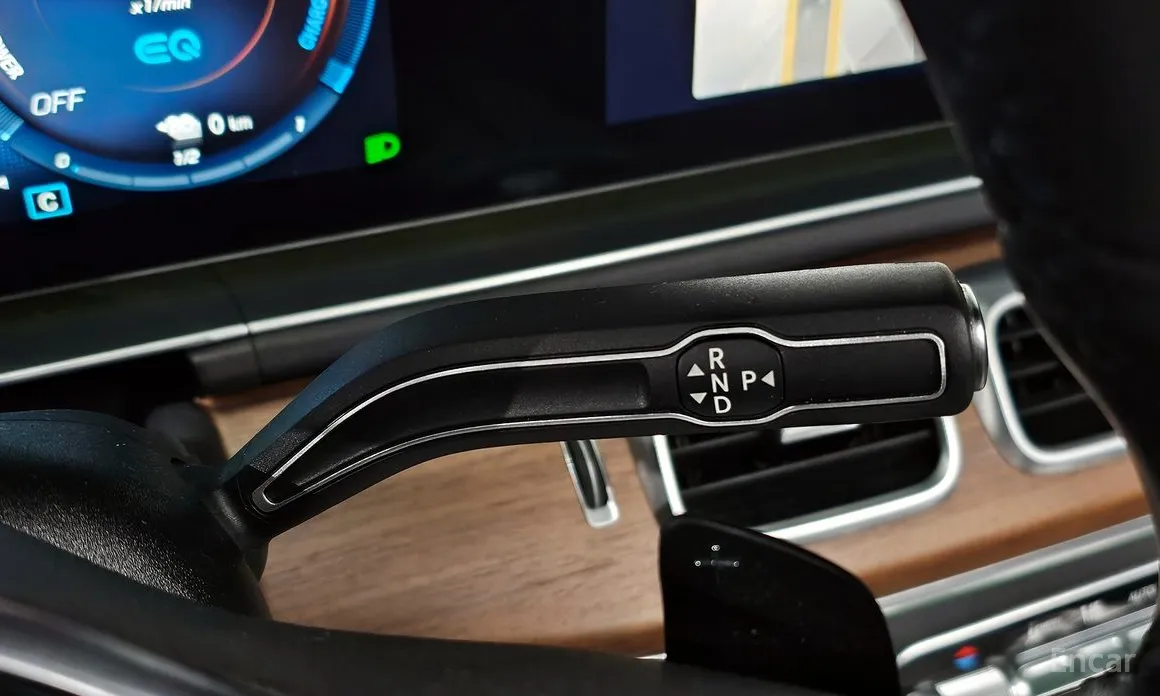 Фото 9 - Mercedes-Benz GLE-Class