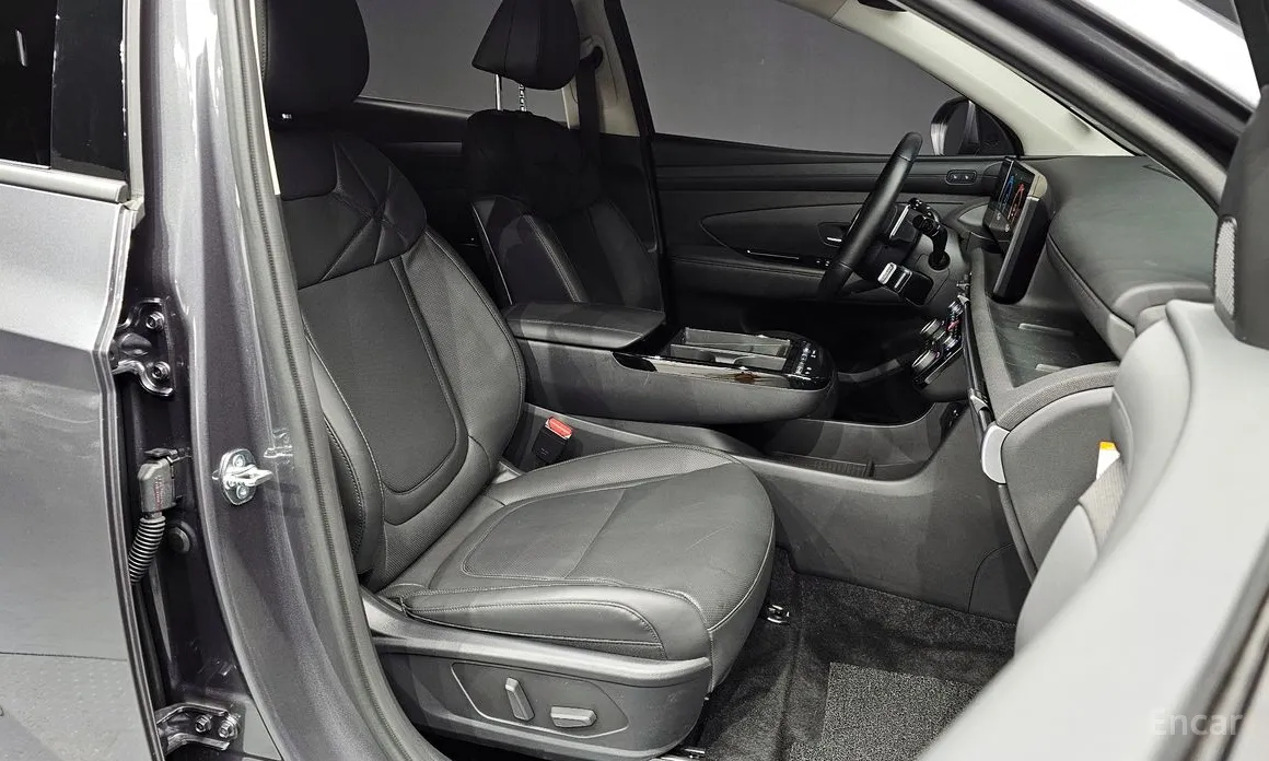 Фото 10 - Hyundai Tucson