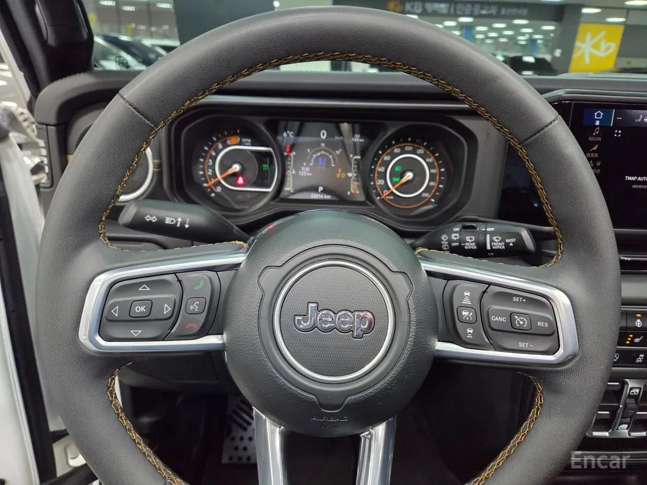 Фото 8 - Jeep Wrangler