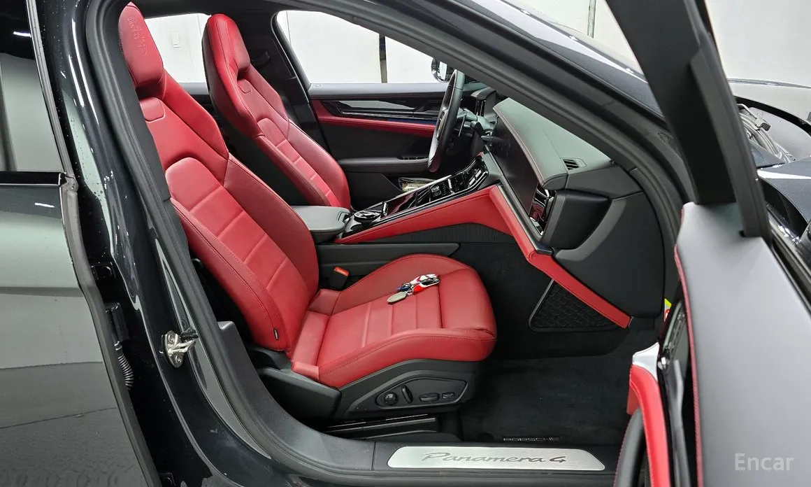 Фото 10 - Porsche Panamera