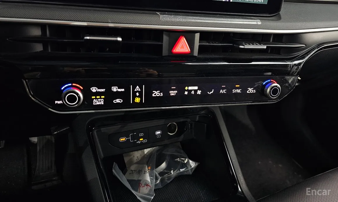 Фото 16 - Kia K5