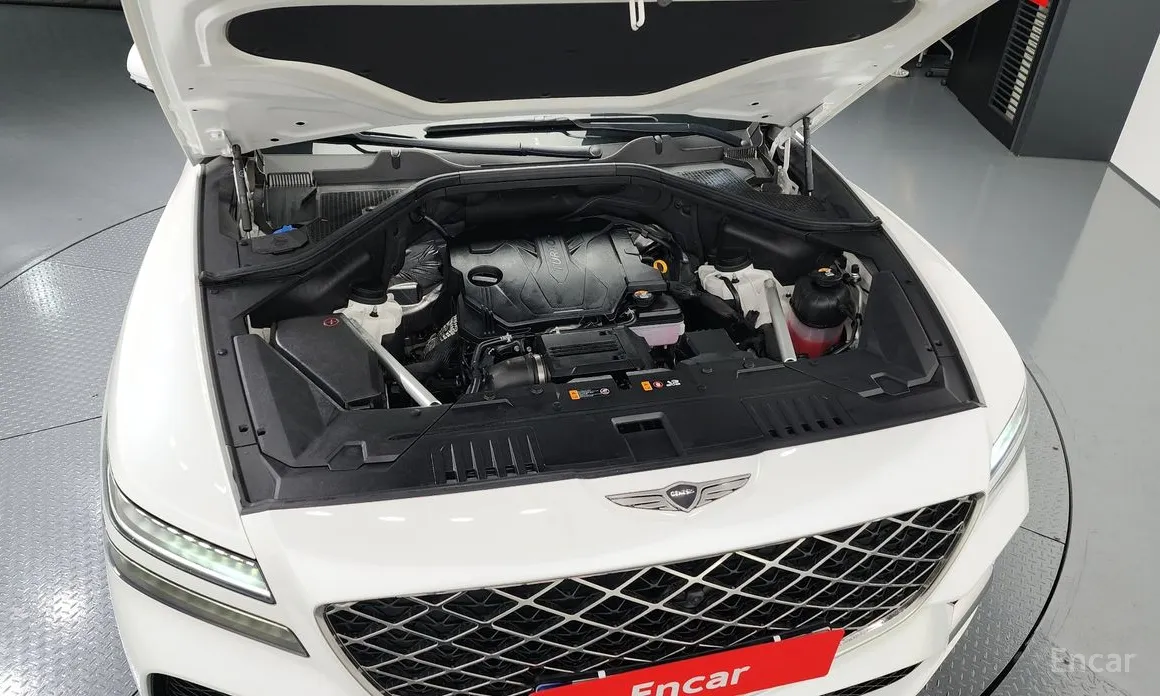 Фото 6 - Genesis GV80