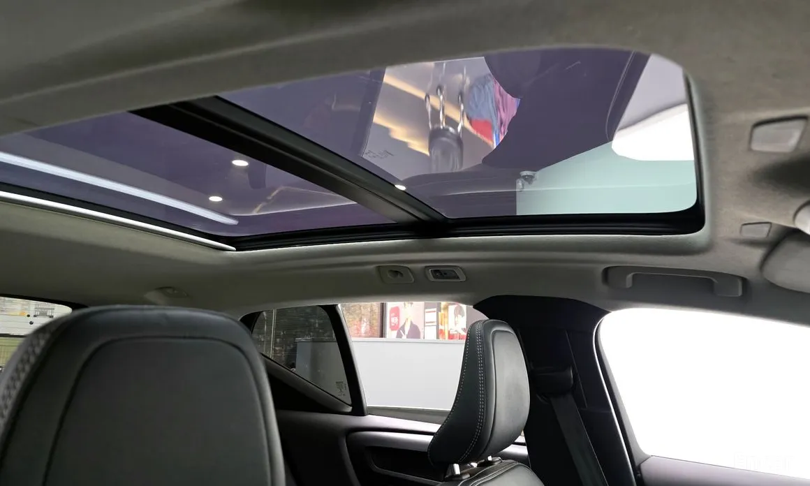 Фото 19 - Volvo XC40