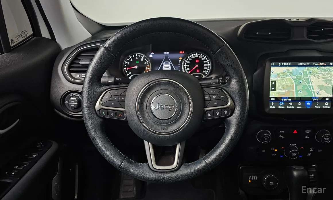 Фото 13 - Jeep Renegade