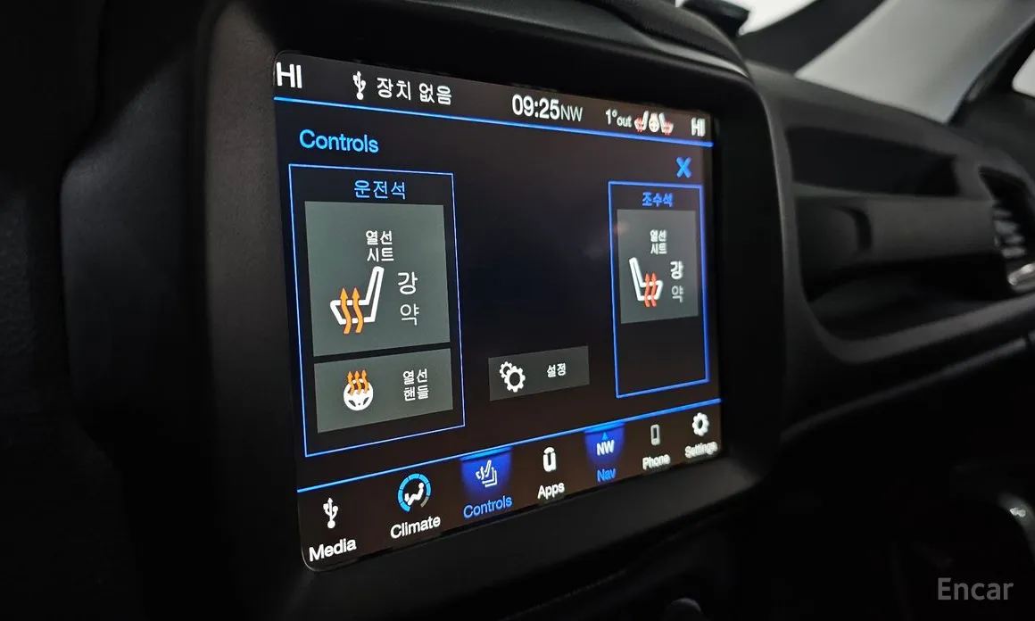 Фото 17 - Jeep Renegade