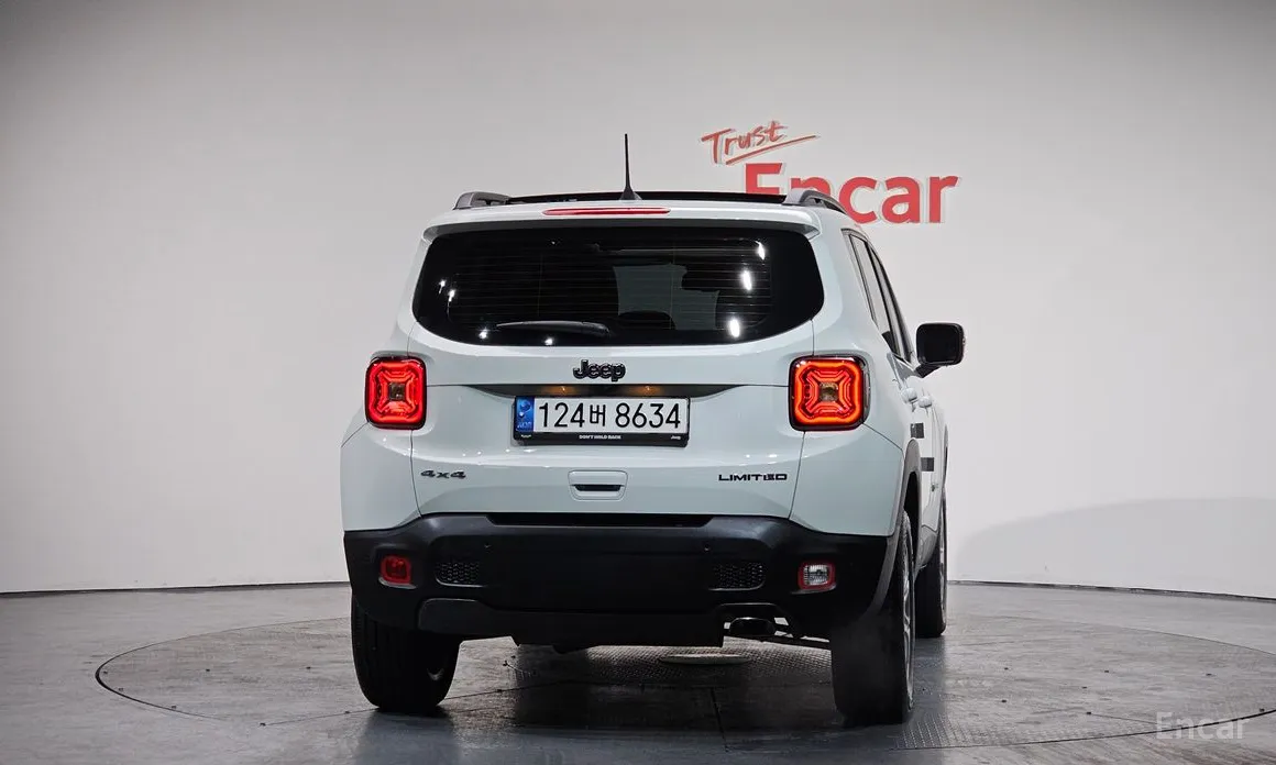 Фото 4 - Jeep Renegade
