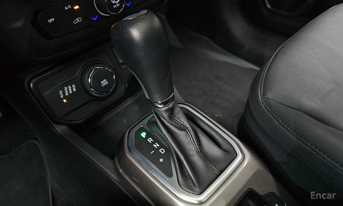 Фото 9 - Jeep Renegade