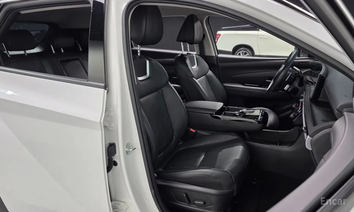 Фото 10 - Hyundai Tucson