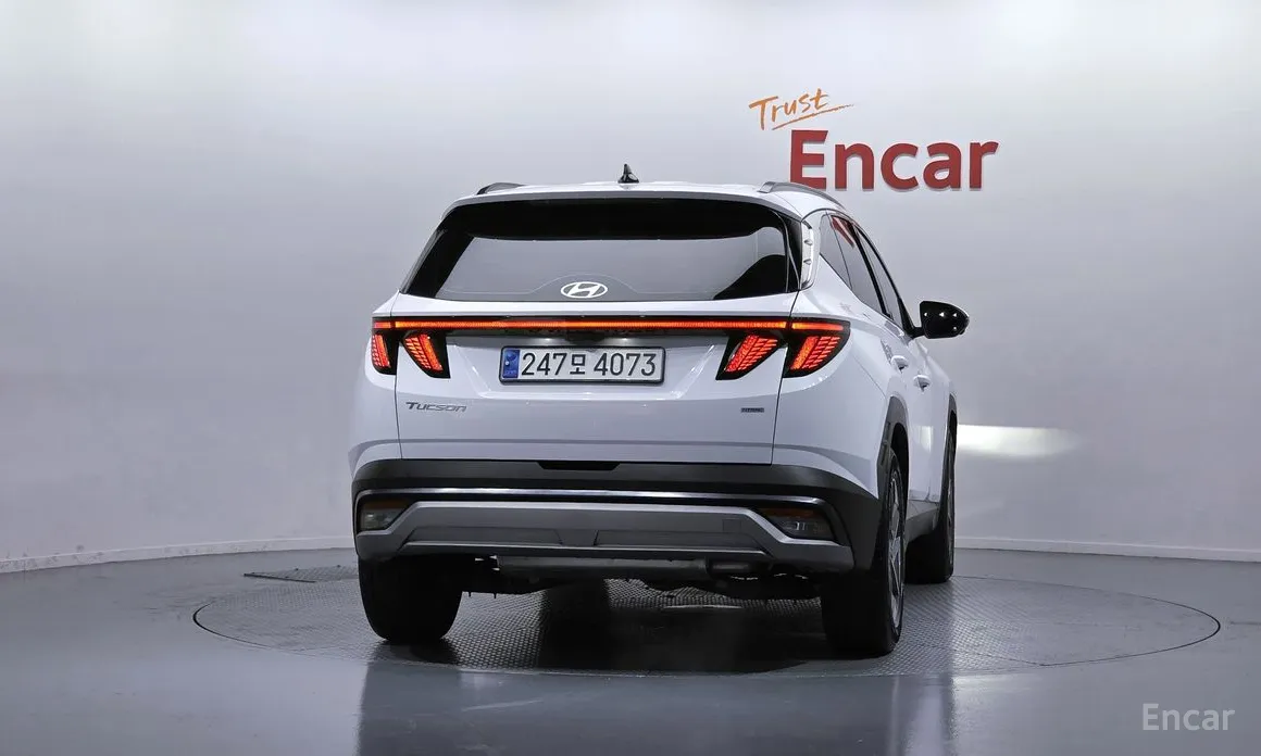 Фото 4 - Hyundai Tucson