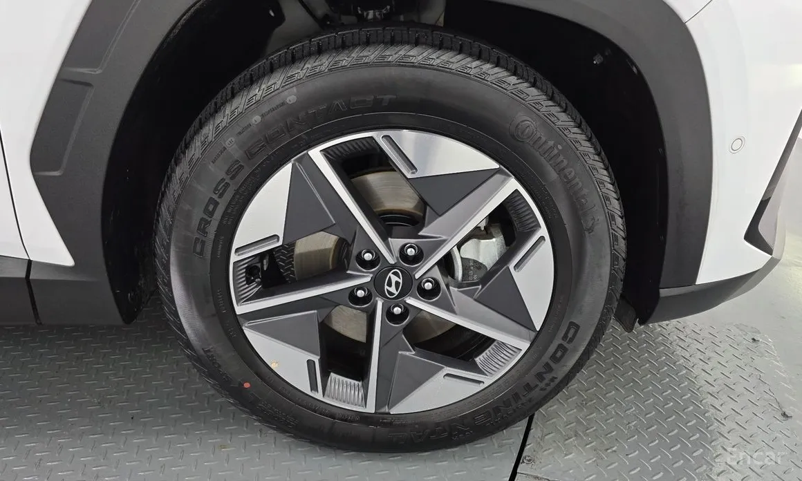 Фото 5 - Hyundai Tucson