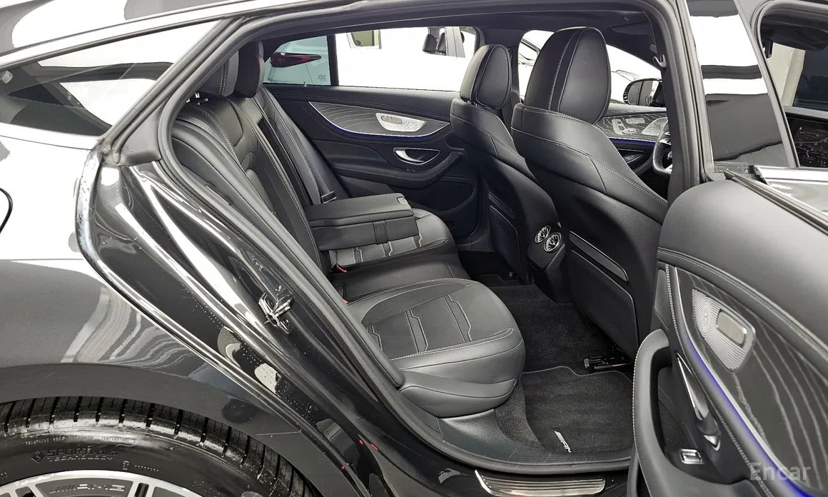 Фото 12 - Mercedes-Benz AMG GT