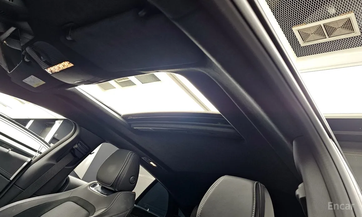 Фото 18 - Mercedes-Benz AMG GT