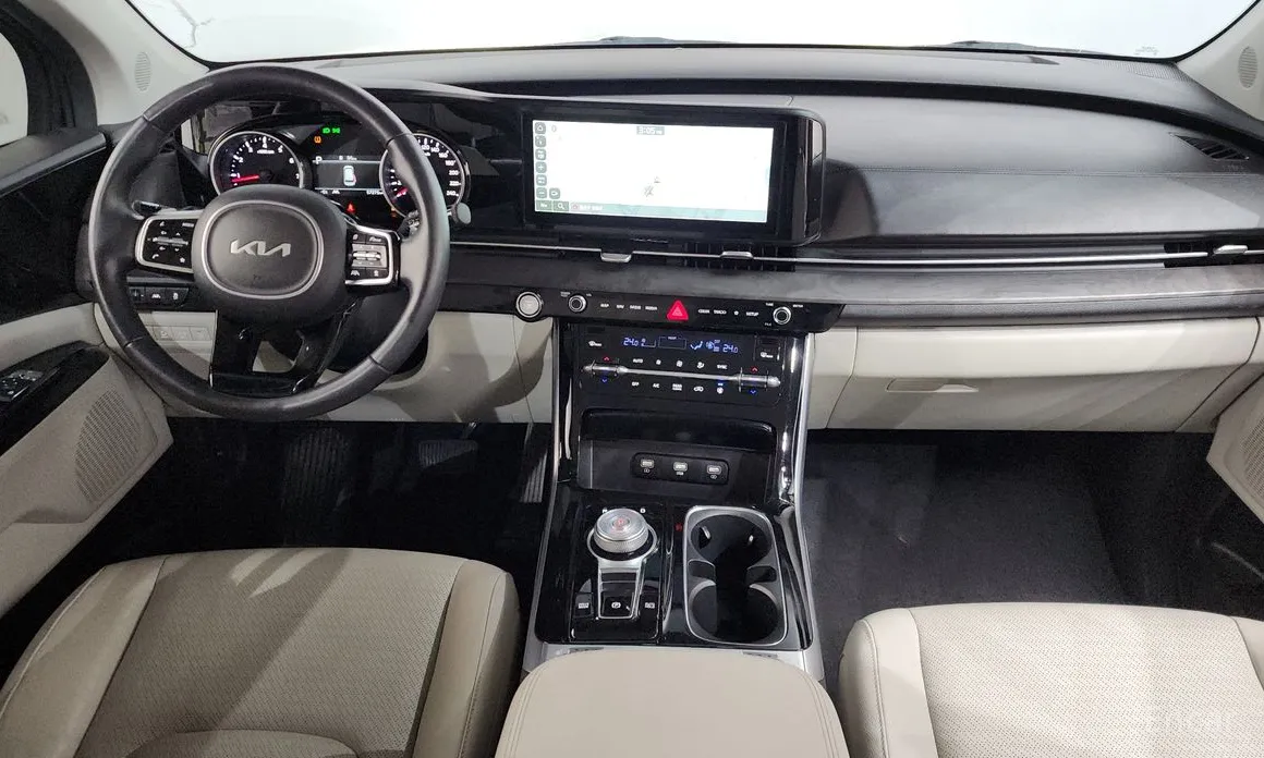 Фото 7 - Kia Carnival