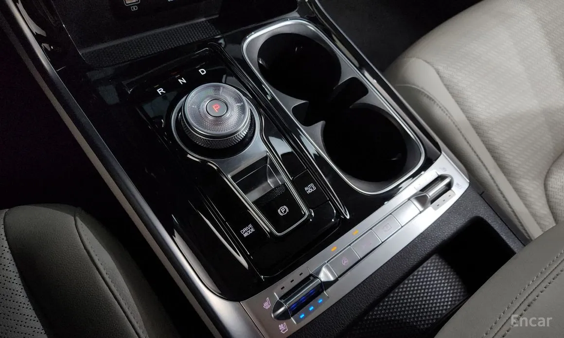 Фото 9 - Kia Carnival