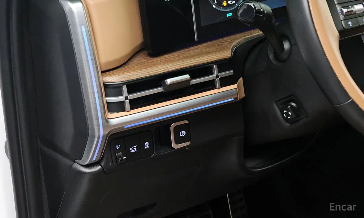 Фото 14 - Hyundai Santa Fe