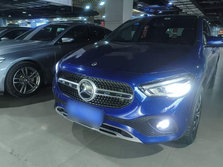 Фото 3 - Mercedes-Benz GLA-Class
