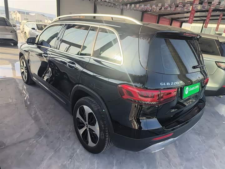 Фото 5 - Mercedes-Benz GLB-Class