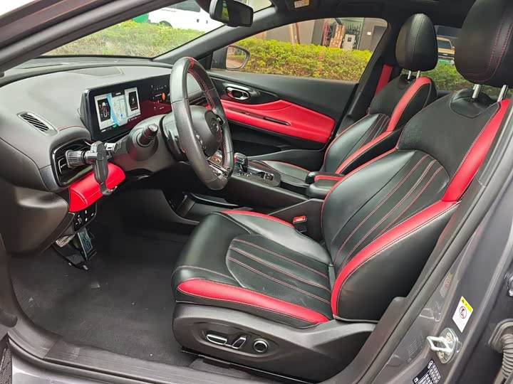 Фото 6 - GAC Trumpchi Empow R