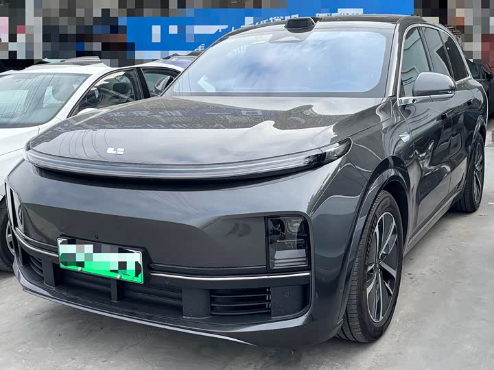 Фото 1 - LiXiang L8