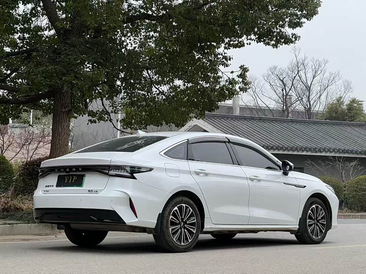 Фото 4 - Chery Fulwin A8