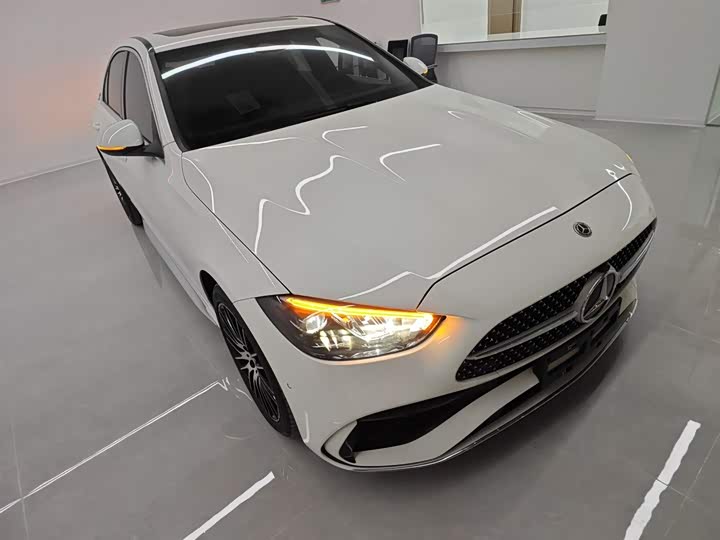 Фото 4 - Mercedes-Benz C-Class