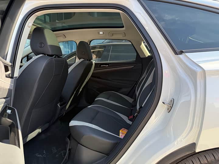 Фото 9 - Volkswagen ID.7 Vizzion