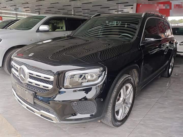 Фото 2 - Mercedes-Benz GLB-Class