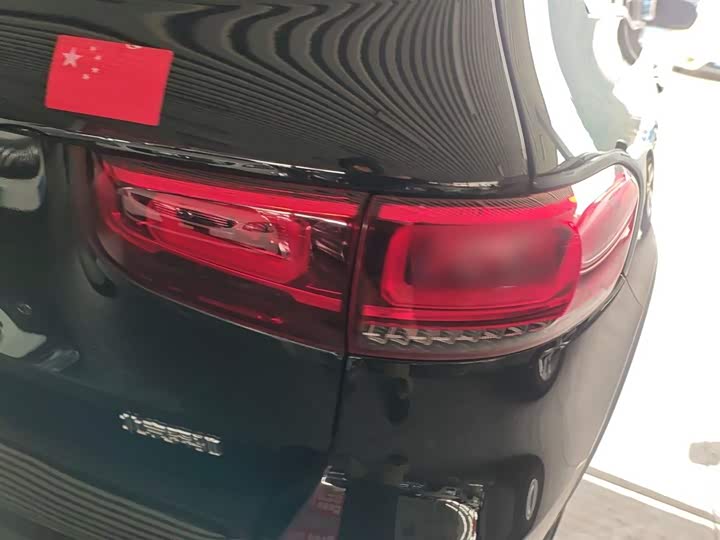 Фото 8 - Mercedes-Benz GLB-Class