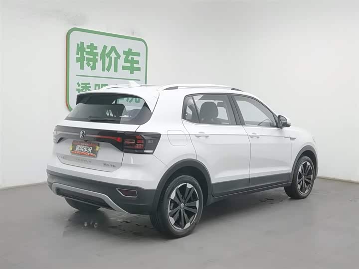 Фото 2 - Volkswagen Tacqua