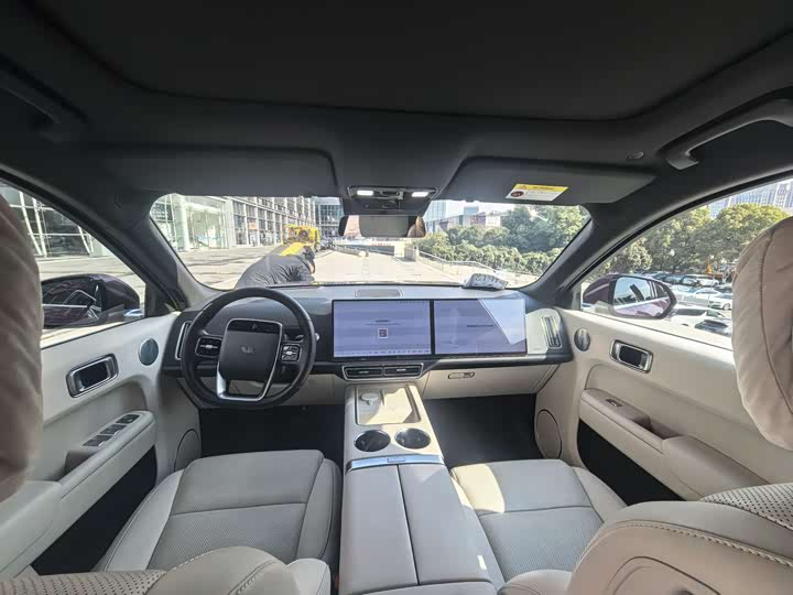 Фото 8 - LiXiang L9