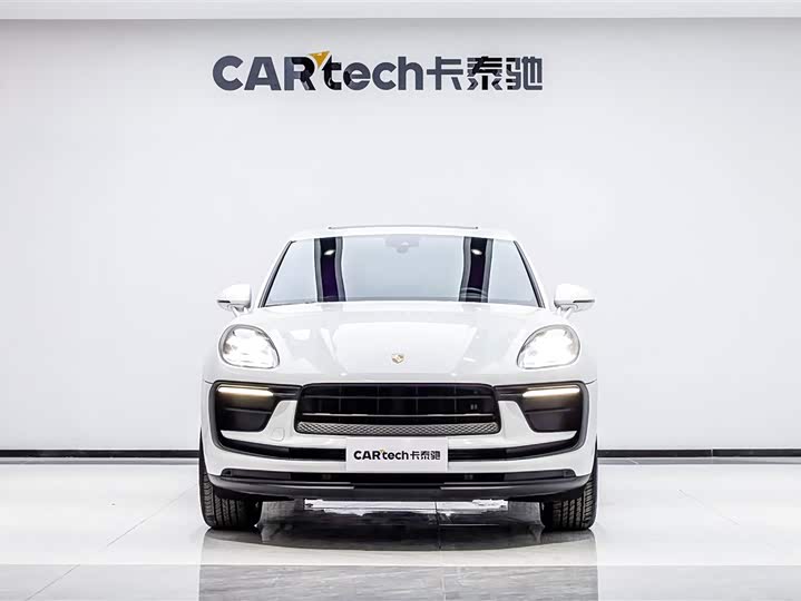 Фото 2 - Porsche Macan