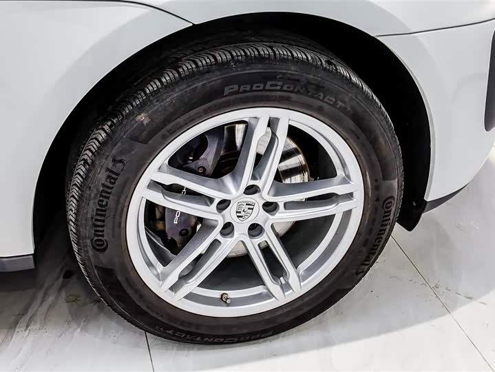 Фото 7 - Porsche Macan