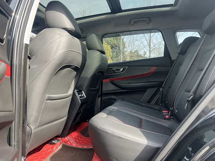 Фото 9 - Chery Tiggo 7