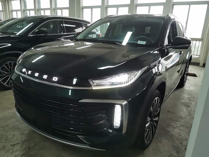 Фото 2 - Exeed TXL