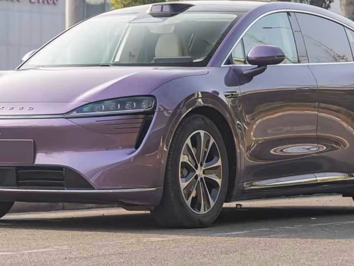 Фото 1 - Luxeed R7