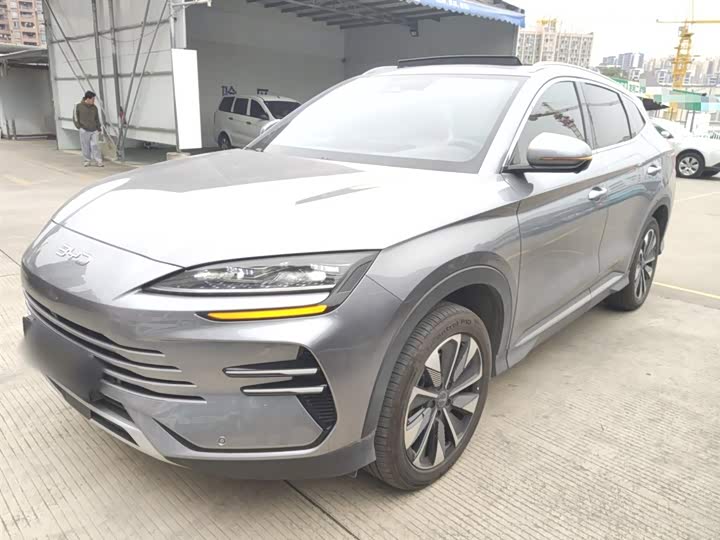 Фото 2 - BYD Song Plus Hybrid/EV