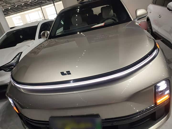 Фото 3 - LiXiang L8