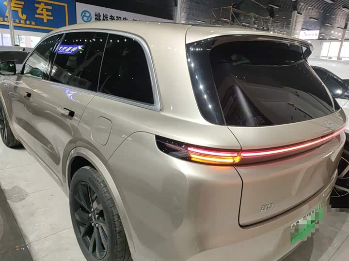 Фото 5 - LiXiang L8