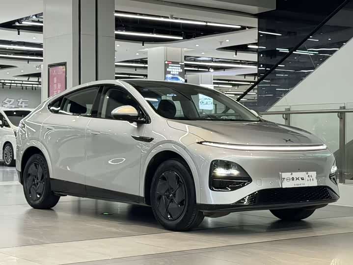 Фото 3 - XPeng G6