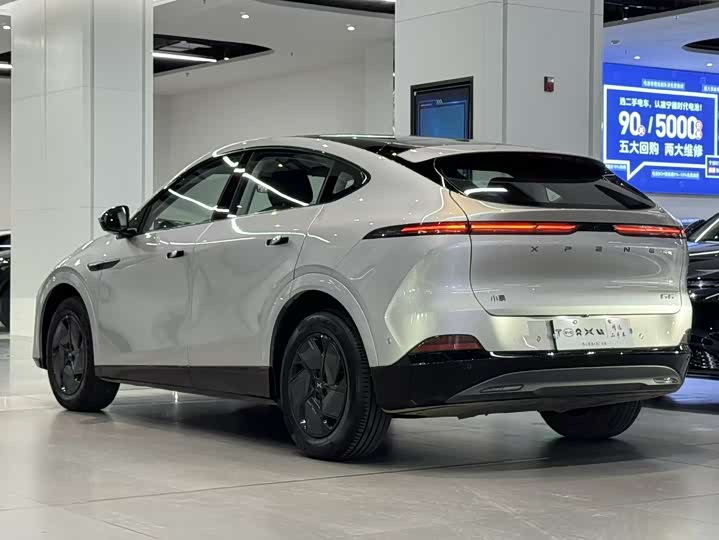 Фото 6 - XPeng G6