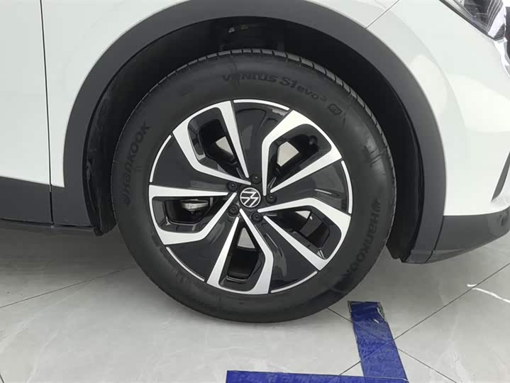 Фото 6 - Volkswagen ID.4 X