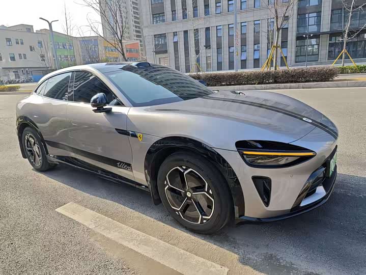 Фото 2 - Xiaomi YU7