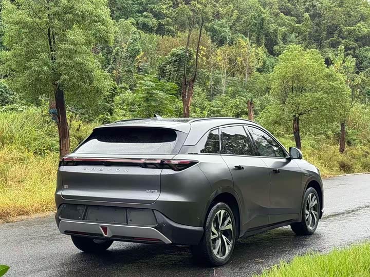 Фото 4 - BAIC Arcfox Alpha T5