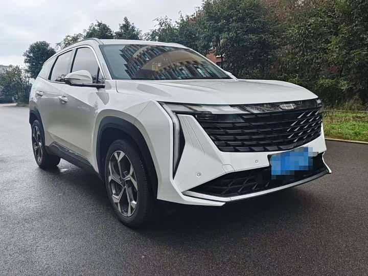 Фото 3 - Geely Atlas L