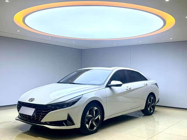 Фото 1 - Hyundai Elantra N line