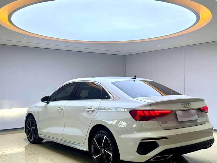 Фото 7 - Hyundai Elantra N line