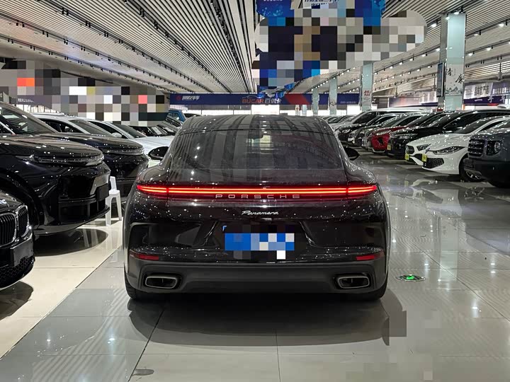 Фото 5 - Porsche Panamera